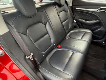 MG MG ZS 1.0 T-GDI Exclusive Auto Euro 6 5dr
