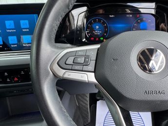 Volkswagen Golf 1.5 eTSI MHEV Active DSG Euro 6 (s/s) 5dr