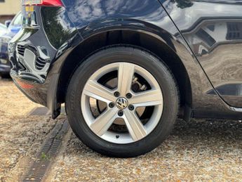 Volkswagen Golf 1.6 TDI BlueMotion Tech Match DSG Euro 5 (s/s) 5dr