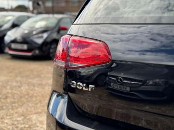 Volkswagen Golf 1.6 TDI BlueMotion Tech Match DSG Euro 5 (s/s) 5dr