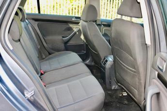 Volkswagen Golf 1.6 TDI SE DSG Euro 5 5dr