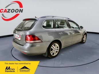 Volkswagen Golf 1.6 TDI SE DSG Euro 5 5dr