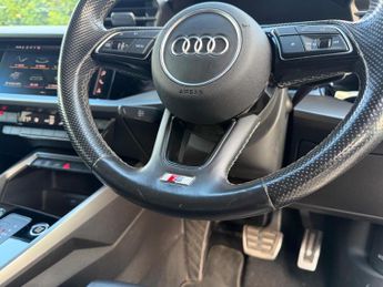 Audi A3 1.4 TFSIe 40 S line Sportback S Tronic Euro 6 (s/s) 5dr 13kWh