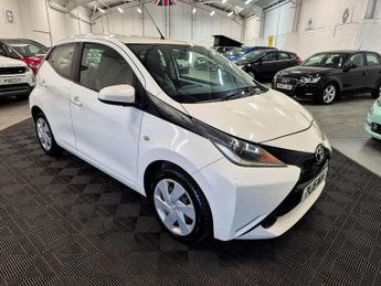 Toyota AYGO 1.0 VVT-i x-play Euro 5 5dr Euro 5