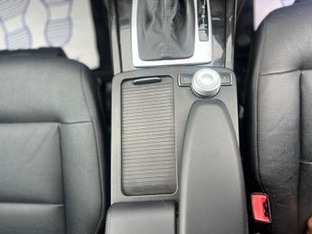Mercedes-Benz E Class 2.1 E250 CDI BlueEfficiency Avantgarde Tiptronic Euro 5 4dr