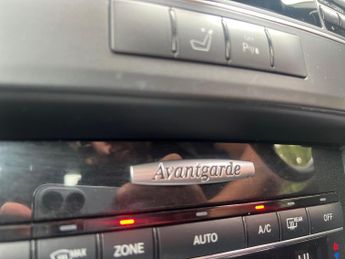 Mercedes-Benz E Class 2.1 E250 CDI BlueEfficiency Avantgarde Tiptronic Euro 5 4dr