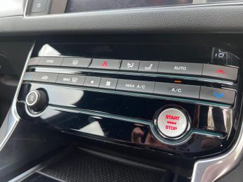 Jaguar XF 2.0d R-Sport Auto Euro 6 (s/s) 4dr