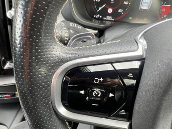 Volvo XC60 2.0 D5 PowerPulse R-Design Pro Auto AWD Euro 6 (s/s) 5dr