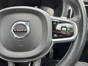 Volvo XC60 2.0 D5 PowerPulse R-Design Pro Auto AWD Euro 6 (s/s) 5dr