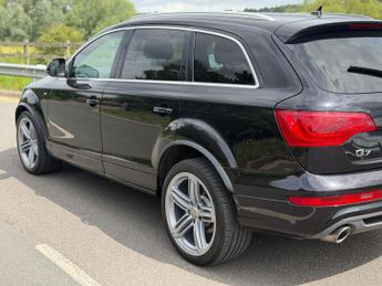Audi Q7 3.0 TDI V6 S line Tiptronic quattro Euro 5 5dr
