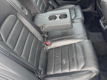 Volkswagen Golf 1.6 TDI BlueMotion Tech Match DSG Euro 5 (s/s) 5dr