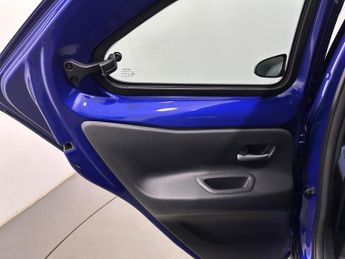 Toyota Aygo X 1.0 VVT-i Edge x-shift Euro 6 (s/s) 5dr
