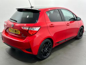 Toyota Yaris 1.5 VVT-h GR SPORT E-CVT Euro 6 (s/s) 5dr