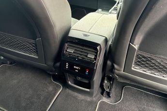 Peugeot E-5008 73kWh GT Auto 5dr