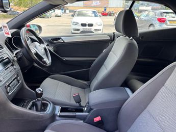 Volkswagen Golf 1.6 TDI BlueMotion Tech S Cabriolet Euro 5 (s/s) 2dr