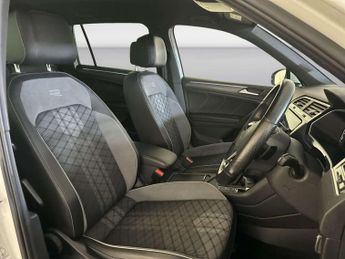 Volkswagen Tiguan 1.5 TSI R-Line SUV 5dr Petrol DSG Euro 6 (s/s) (150 ps)