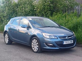 Vauxhall Astra 2.0 CDTi ecoFLEX Elite Euro 5 (s/s) 5dr