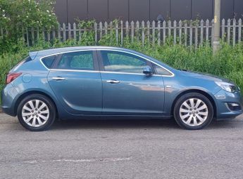 Vauxhall Astra 2.0 CDTi ecoFLEX Elite Euro 5 (s/s) 5dr