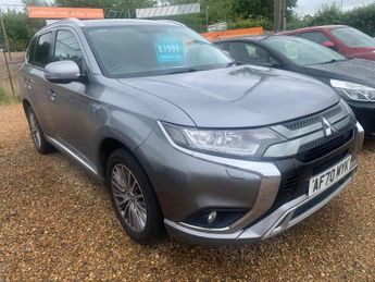 Mitsubishi Outlander 2.4h TwinMotor 13.8kWh Reflex Plus CVT 4WD Euro 6 (s/s) 5dr