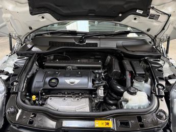 MINI Roadster 1.6 Cooper Auto Euro 5 2dr
