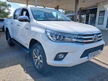 Toyota Hi Lux 2.4 D-4D Invincible Auto 4WD Euro 6 (s/s) 4dr (TSS)