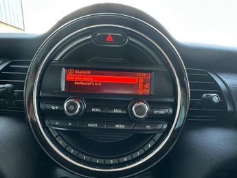 MINI Hatch 1.5 Cooper Auto Euro 6 (s/s) 5dr