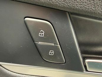 Audi Q5 2.0 TDI 40 Sport S Tronic quattro Euro 6 (s/s) 5dr