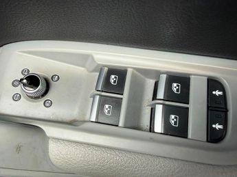 Audi Q5 2.0 TDI 40 Sport S Tronic quattro Euro 6 (s/s) 5dr