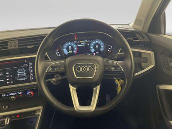 Audi Q3 1.5 TFSI CoD 35 Sport SUV 5dr Petrol S Tronic Euro 6 (s/s) (150 