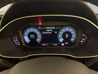 Audi Q3 1.5 TFSI CoD 35 Sport SUV 5dr Petrol S Tronic Euro 6 (s/s) (150 