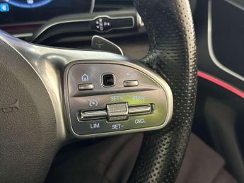 Mercedes-Benz GLE 2.0 GLE350de 31.2kWh AMG Line SUV 5dr Diesel Plug-in Hybrid G-Tr