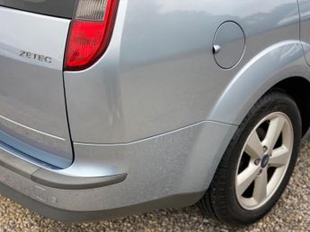 Ford Focus 1.6 Zetec Climate 5dr