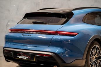 Porsche Taycan Performance Plus 93.4kWh 4S Cross Turismo Auto 4WD 5dr (11kW Cha