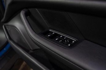 Porsche Taycan Performance Plus 93.4kWh 4S Cross Turismo Auto 4WD 5dr (11kW Cha