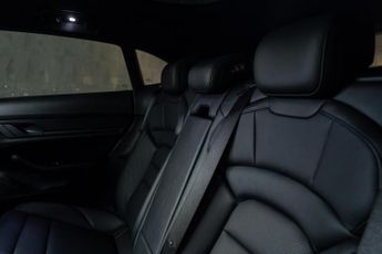 Porsche Taycan Performance Plus 93.4kWh 4S Cross Turismo Auto 4WD 5dr (11kW Cha