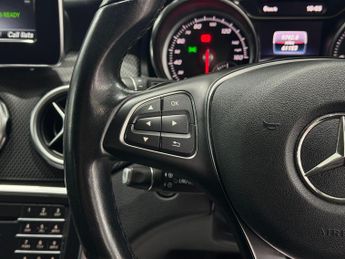 Mercedes-Benz GLA 2.1 GLA200d SE (Executive) 7G-DCT Euro 6 (s/s) 5dr