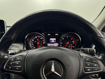 Mercedes-Benz GLA 2.1 GLA200d SE (Executive) 7G-DCT Euro 6 (s/s) 5dr