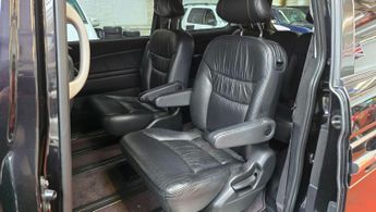 Honda Elysion 3.5 Auto 7 seats Ulez Free Camera P door
