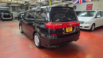 Honda Elysion 3.5 Auto 7 seats Ulez Free Camera P door