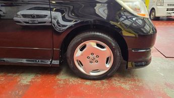 Honda Elysion 3.5 Auto 7 seats Ulez Free Camera P door