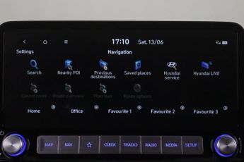 Hyundai KONA 64kWh Premium Auto 5dr (10.5kW Charger)