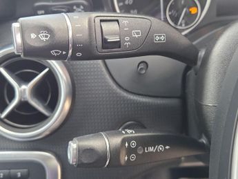 Mercedes-Benz A Class 1.6 A180 SE 7G-DCT Euro 6 (s/s) 5dr