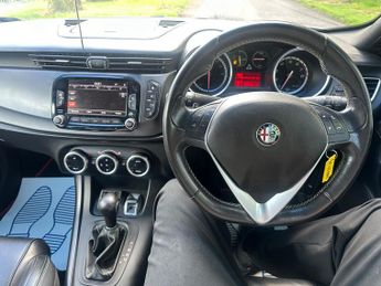 Alfa Romeo Giulietta 1750 TBi Quadrifoglio Verde TCT Euro 6 (s/s) 5dr