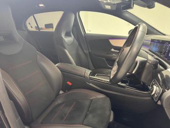 Mercedes-Benz A Class 1.3 A180h MHEV AMG Line (Executive) 7G-DCT Euro 6 (s/s) 5dr