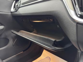 Volvo V60 2.0 D3 Inscription Plus Auto Euro 6 (s/s) 5dr