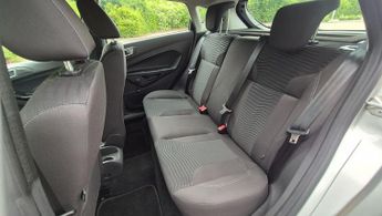 Ford Fiesta 1.0T EcoBoost Zetec Powershift Euro 6 5dr