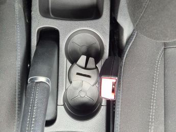 Ford Fiesta 1.0T EcoBoost Zetec Powershift Euro 6 5dr