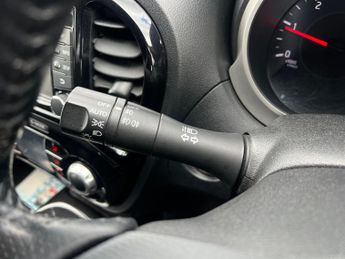 Nissan Juke 1.5 dCi N-Connecta Euro 6 (s/s) 5dr