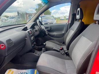 Vauxhall Combo 1.3 CDTi 1700 16v 3dr