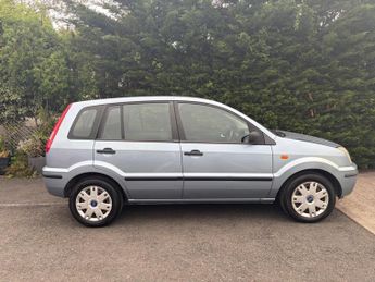 Ford Fusion 1.4 2 5dr
